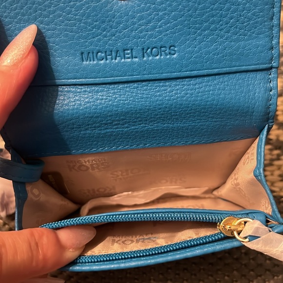 Brand New Michael Kors Jet Set Flap Coinpurse - Picture 9 of 11